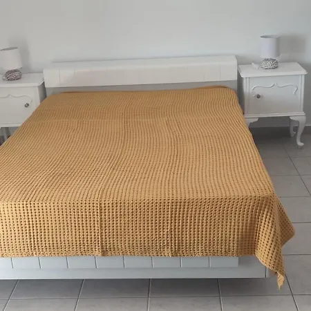 Filina's Corner Apartment *